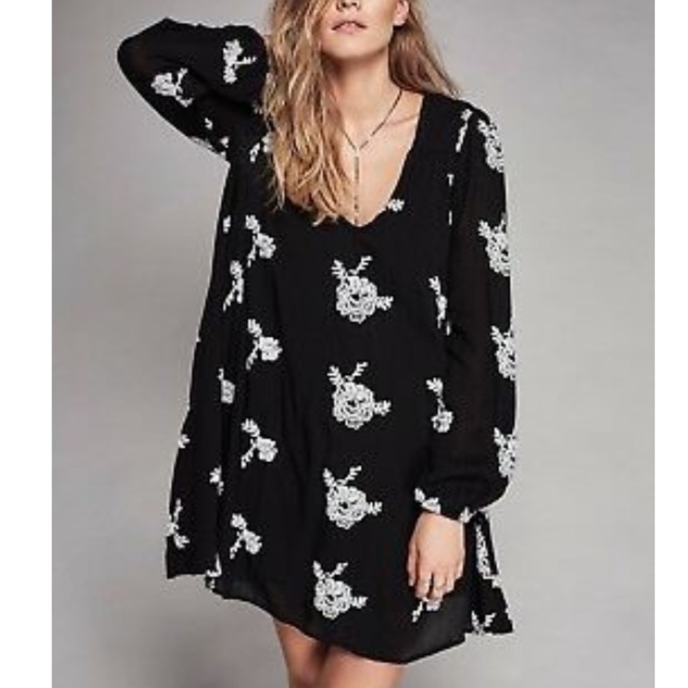Free People Austin Emma Floral Embroidered Swing Mini Dress $148 Size Med